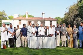 इंडी गठबंधन की आठ जून को बैठक