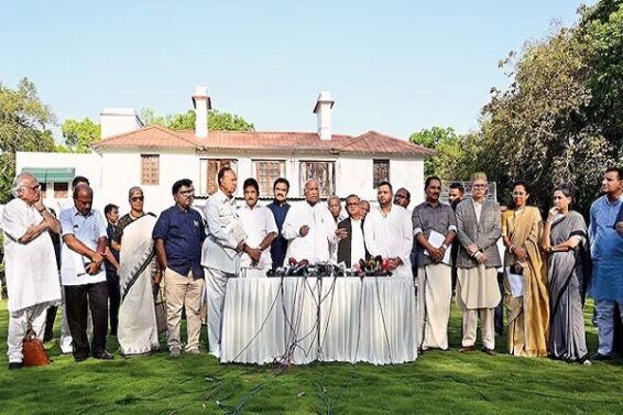 इंडी गठबंधन की आठ जून को बैठक