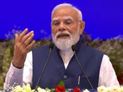 एनडीए की बैठक में पीएम मोदी 1