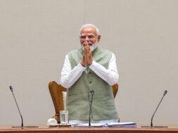 कैबिनेट मीटिंग में पीएम मोदी1