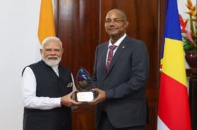 पीएम मोदी को सेशेल्स का सर्वोच्च सम्मान