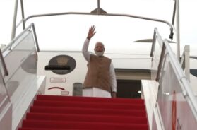 पीएम मोदी दिल्ली रवाना