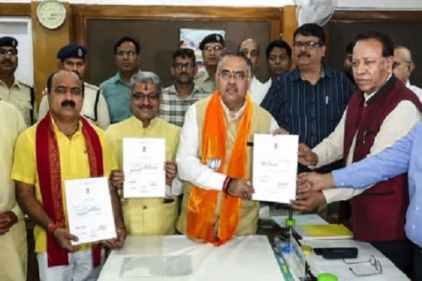 राज्यसभा चुनाव : 24 सीटों पर निर्विरोध निर्वाचन, NDA के खाते में 19 सीटें, 3 सीटों पर 18 जून को मतदान