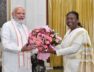 राष्ट्रपति मुर्मु व पीएम मोदी
