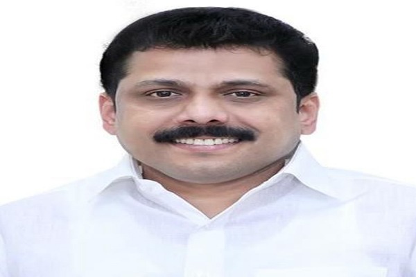 Tamil Nadu Politics : पूर्व मंत्री बालाजी के भाई पर केस, TVK विधायक को 35 करोड़ रुपये का लालच देने का आरोप
