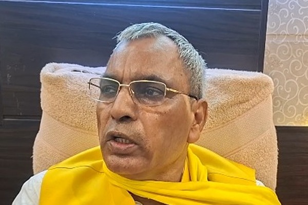 मेरठ मंच विवाद पर ओपी राजभर का सपा पर हमला, बोले- PDA सिर्फ दिखावा, दलित-पिछड़ों का नहीं होता सम्मान