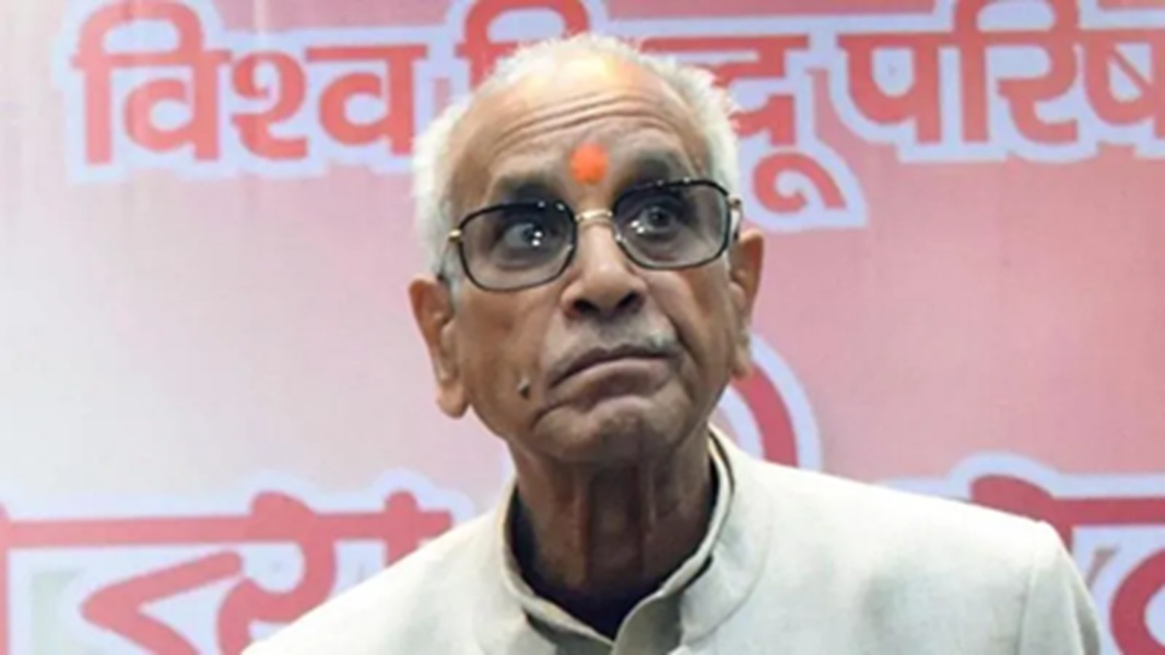 राम मंदिर चढ़ावा विवाद: आज ट्रस्ट की आपात बैठक, चंपत राय और अनिल मिश्रा के इस्तीफों पर हो सकता है बड़ा फैसला