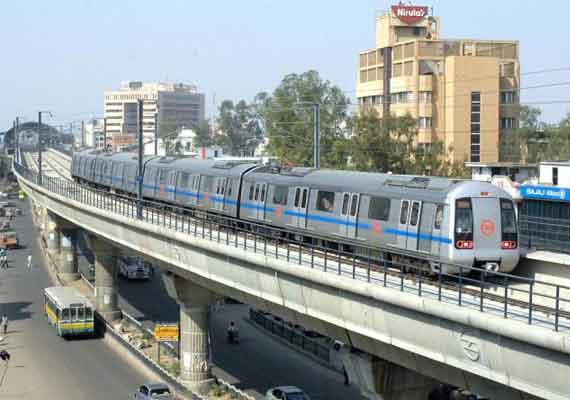 Delhi Metro: सुरक्षा के चलते 16 मेट्रो स्टेशन बंद, जानें किन-किन स्टेशनों पर लगा प्रतिबंध