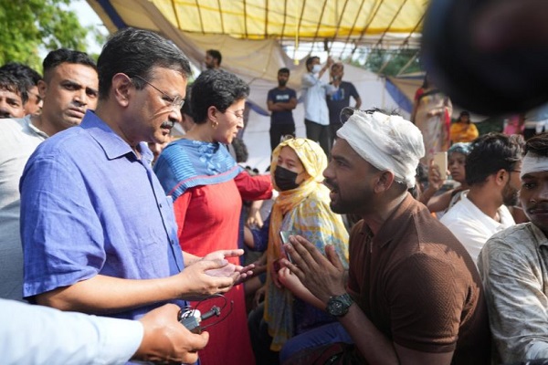 अरविंद केजरीवाल ने जाहिर की आशंका- क्या मोदी सरकार आज फिर जंतर-मंतर पर अपने बच्चों पर बर्बर हमला करेगी?