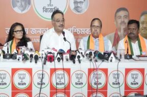 टीएमसी के तीनों पूर्व सांसद अब भाजपा उम्मीदवार