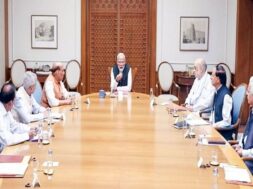 पीएम मोदी ने ली सीसीएस की बैठक