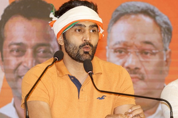 CWG 2026: विजेंद्र सिंह ने राहुल गांधी से पूछा सवाल, बोले- खिलाड़ियों की जीत पर एक बधाई संदेश भी नहीं?