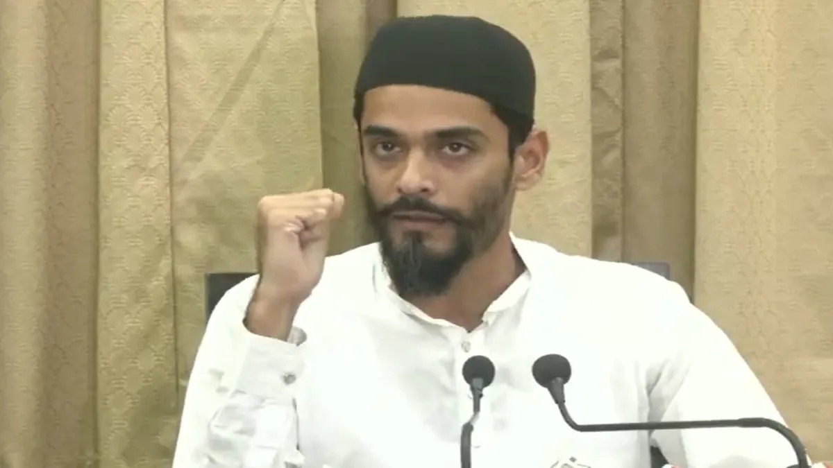 बंगाल लाउडस्पीकर विवाद : ISF विधायक बोले- पुलिस मौखिक आदेश देकर हटाने का बना रही दबाव