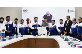 मांडविया ने पदक विजेता खिलाड़ियों को किया सम्मानित 1